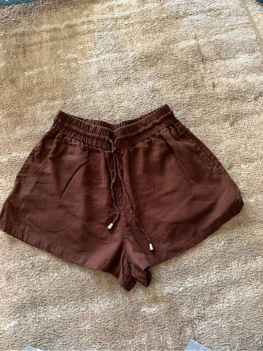 ✨ Zara Brown Drawstring Shorts ✨
